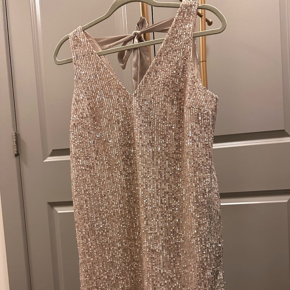 Loft Sequin Gold Metallic V Neck Bow Back Mini Sleeveless Dress  Size 2P no taga